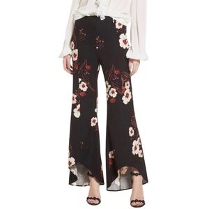 ANTHROPOLOGIE LEITH Floral High-Waisted Wide-Leg Pants Size Large—SO ON TREND!!!